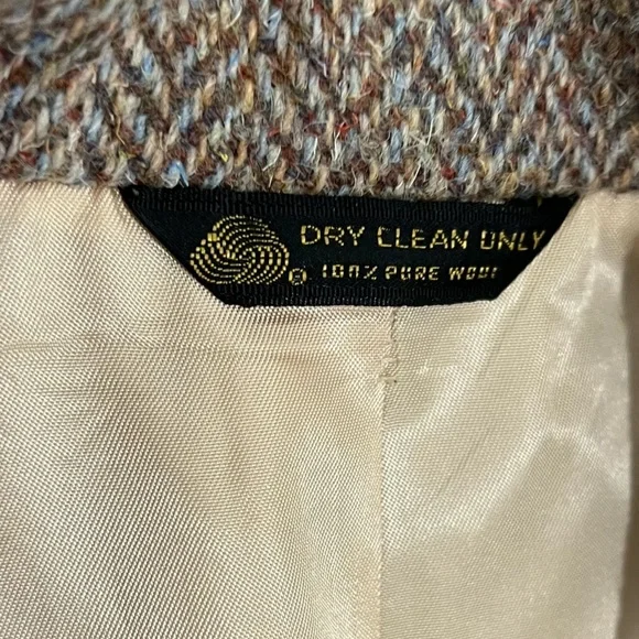 Vintage brown tweed quintessential fall winter blazer - Picture 12 of 15